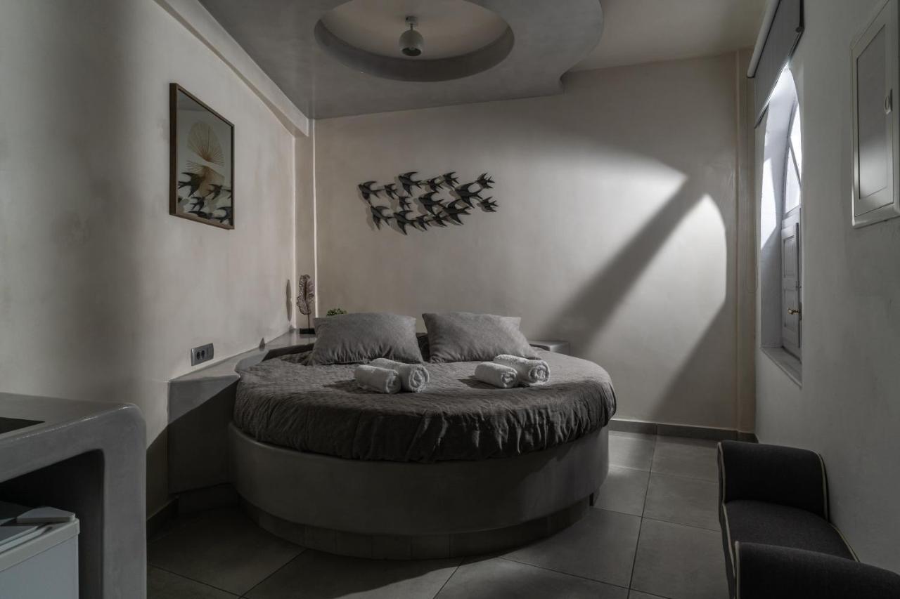 Nefeli Homes - Adults Only *